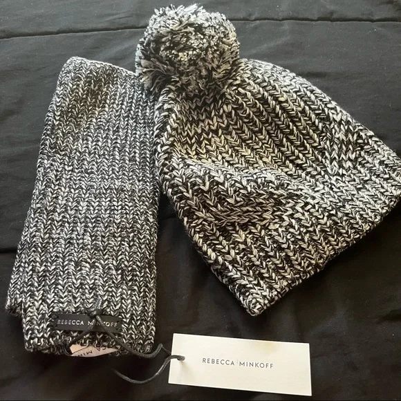 Rebecca Minkoff | Accessories | Rebecca Minkoff Knit Pompom  display picture 2